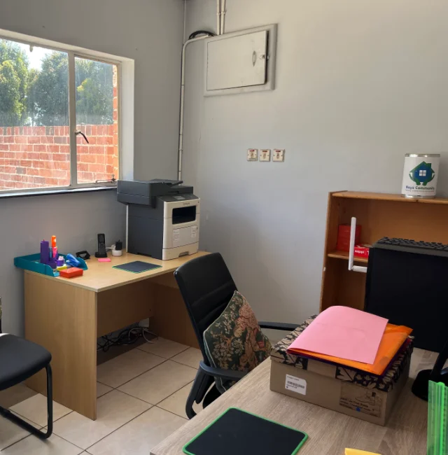 Kays Community Gallery 7